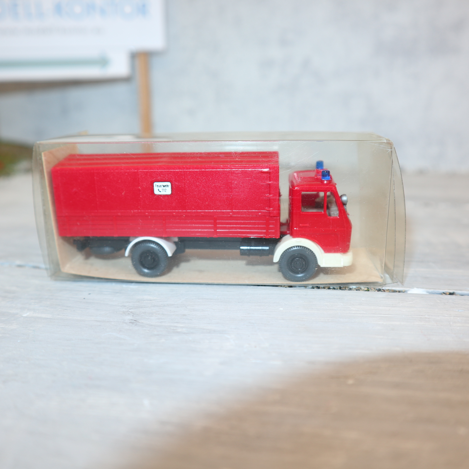 Wiking 20628 in 1:87 Feuerwehr MB 617 als Pritschenwagen mit Verdeck, NEU in  OVP