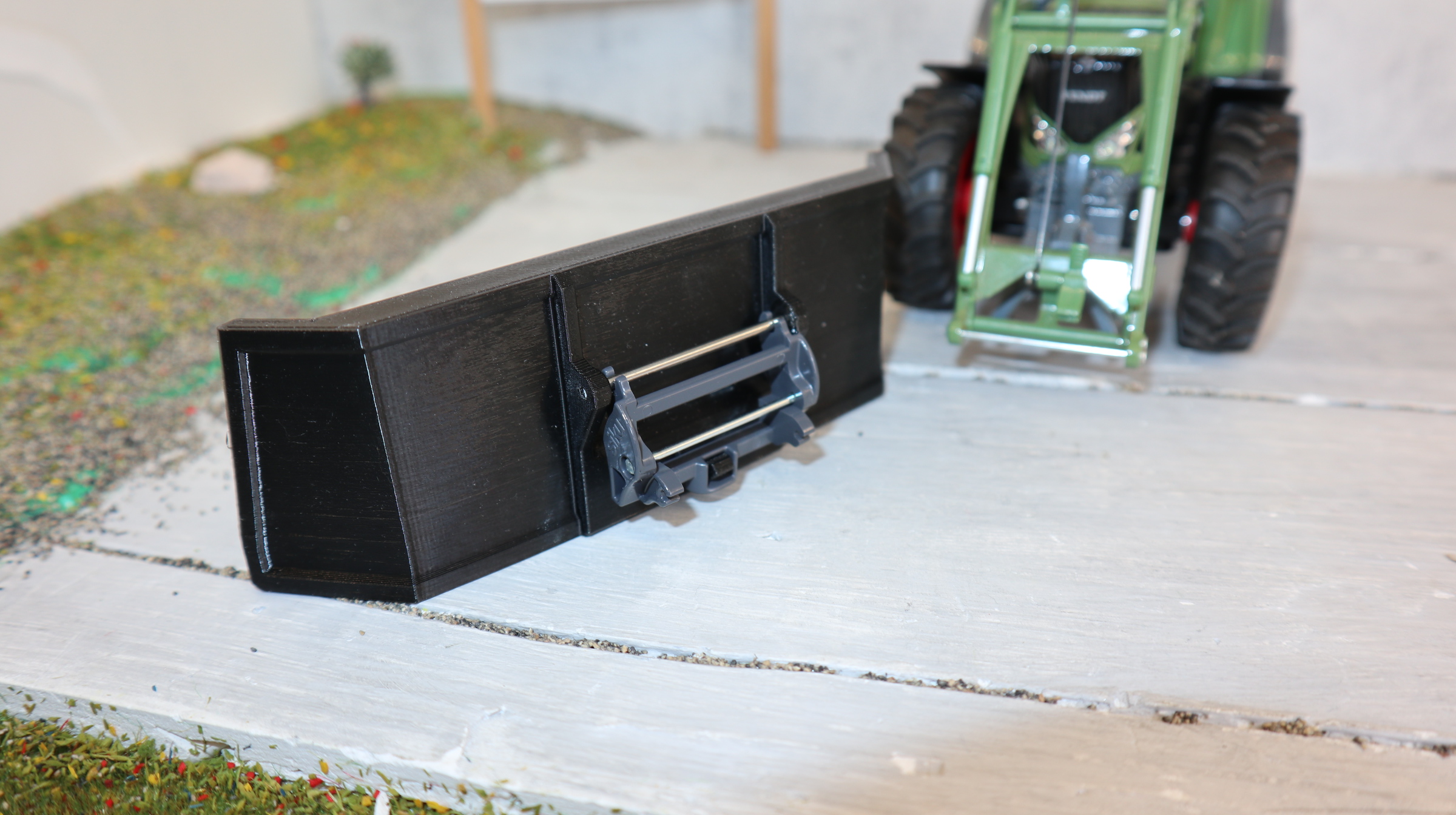 MODELL-KONTOR, großes Schiebeschild in 1:32,  in tolles 3-D-Druck, mit Siku-Adapter, für z.B. Siku und Siku-Control NEU