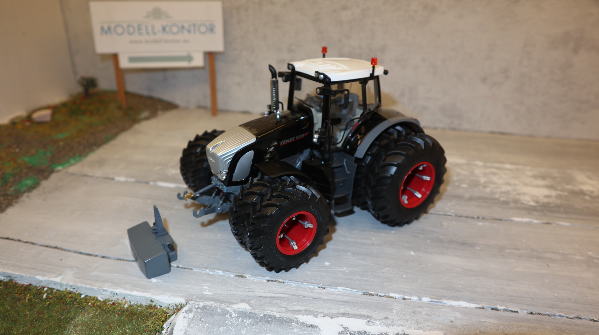 Wiking X991006091000 in 1:32,  Fendt 939 Black Zwilling, Wardenbrunn 2012,  NEU in OVP