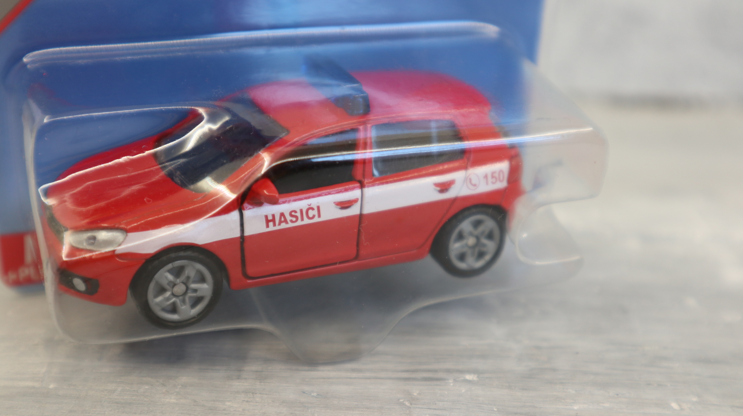 Siku 1437 in 1:55,  VW Golf VI Feuerwehr HASICI Tschechien, NEU in OVP