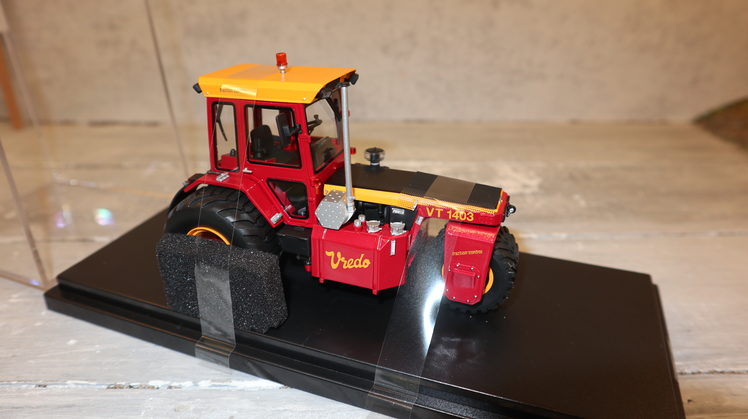 Holland OTO 1262 in 1:32, VREDO VT 1403, NEU in OVP