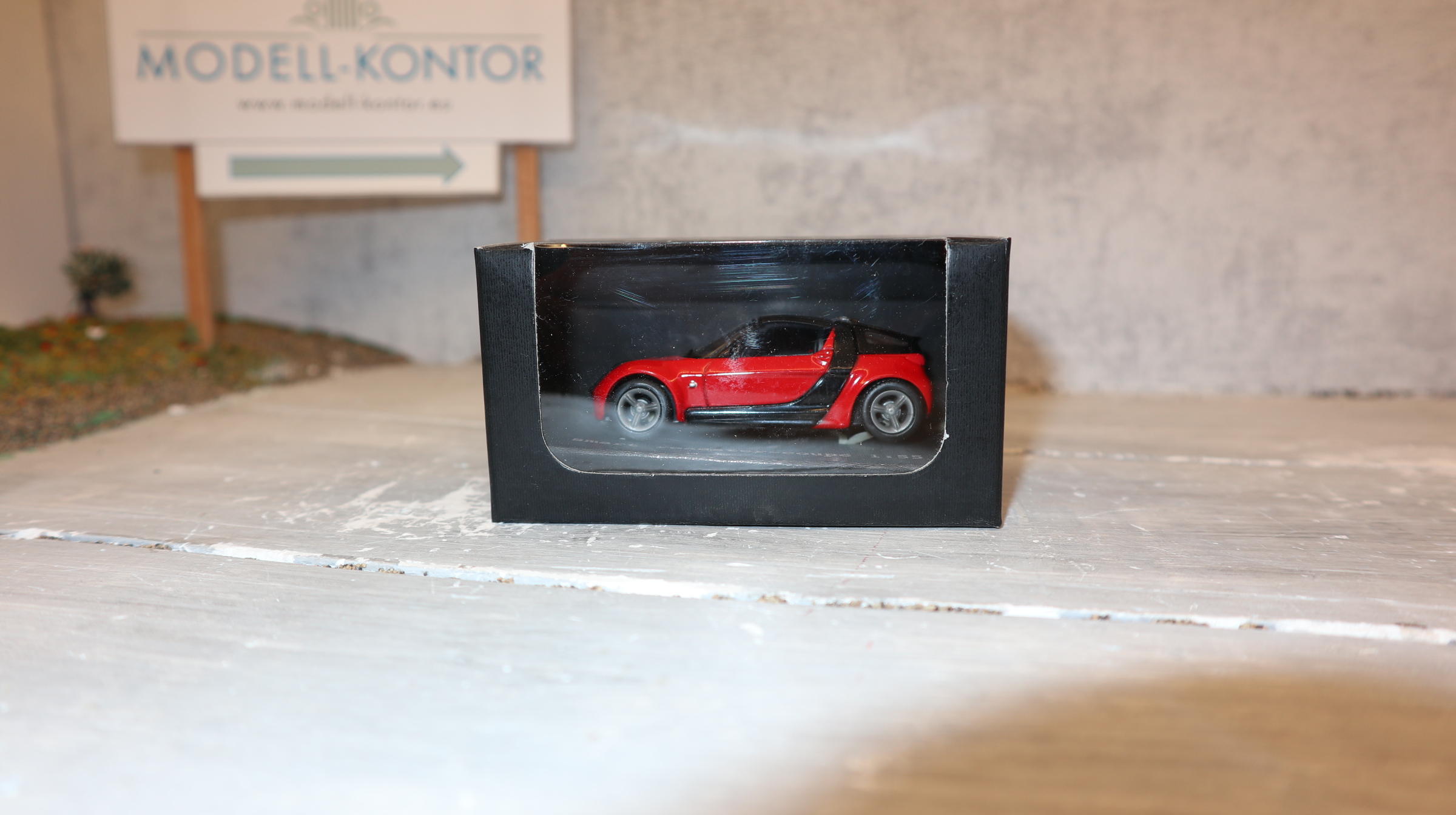 Siku 1066  in 1:55,  smart roadster-coupe rot, NEU in OVP