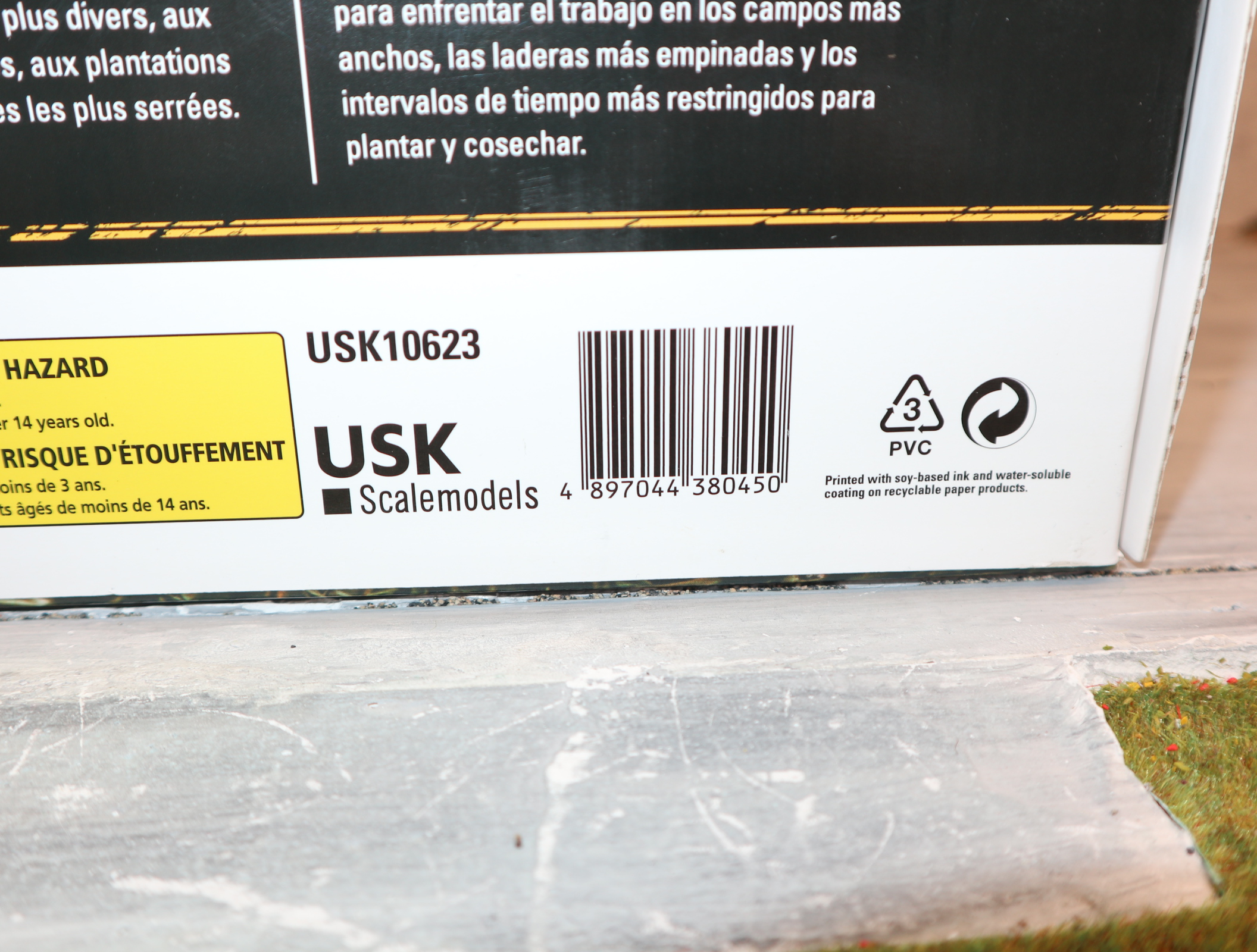 USK 10623 RoGator RG1100B selbstfahrende Feldspritze
