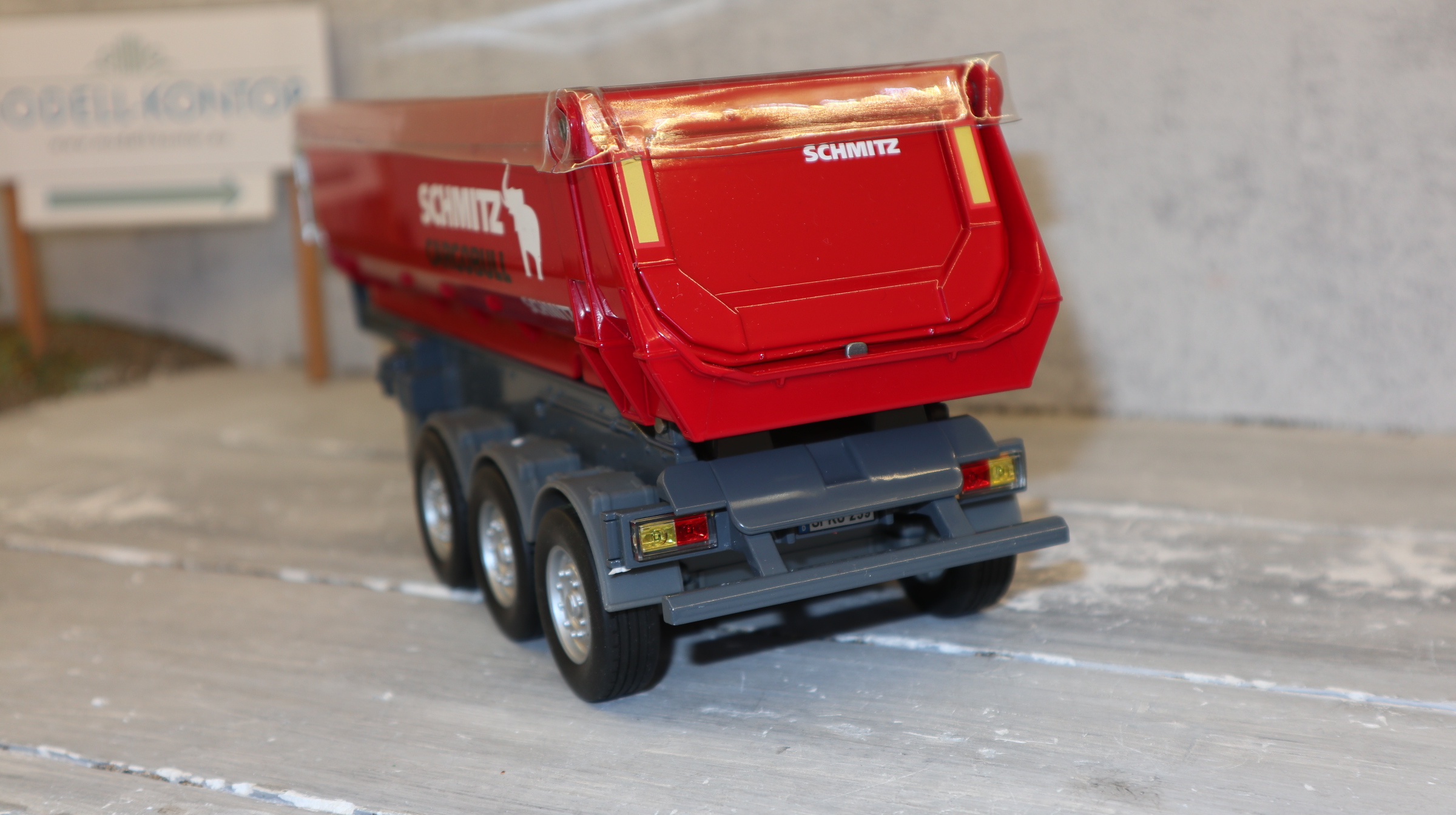 Siku Control 6727  in 1:32, Kippauflieger ROT Version 1 , NEU in OVP